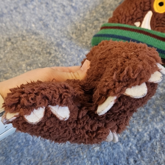 The Gruffalo sherpa winter hat a claw mittens set size 1-2 years - Picture 4 of 10